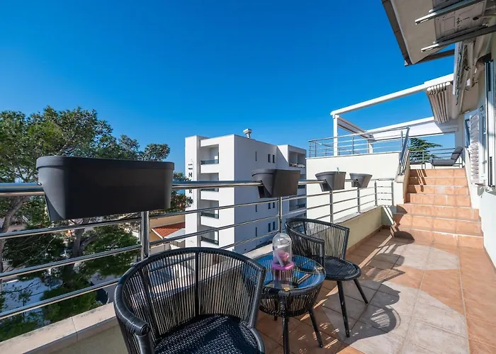 Apartman Penthouse Danijela With Jacuzzi *