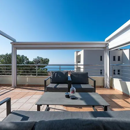 Penthouse Danijela With Jacuzzi Appartement