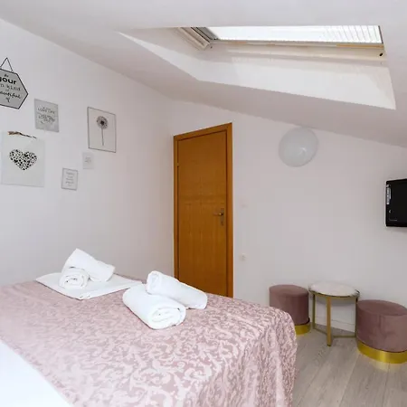 Appartement Penthouse Danijela With Jacuzzi