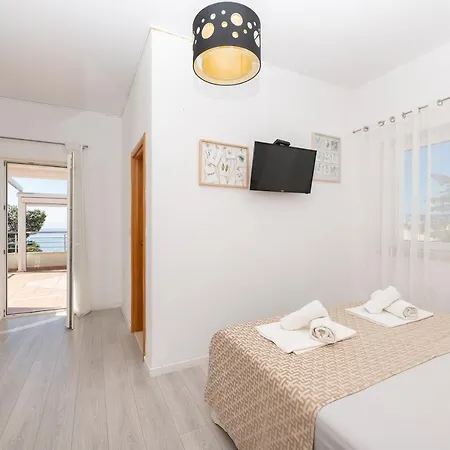 Penthouse Danijela With Jacuzzi Apartman Makarska